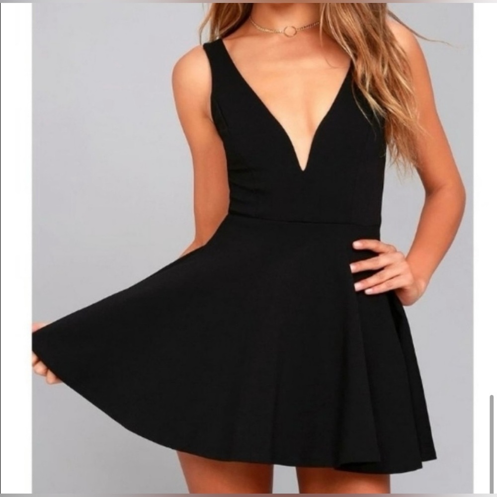 Lulus Mini Black I Feel Good Romper Skort
Dress Medium